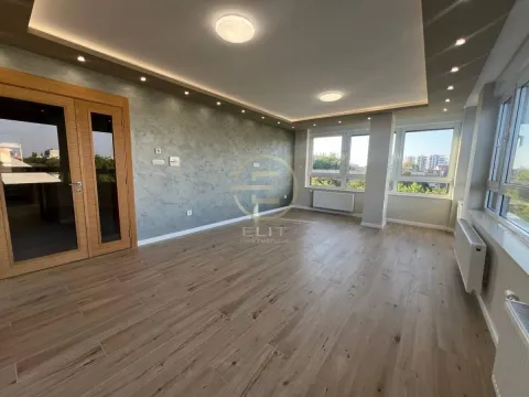 Rent, office space, 101m², Centar, Novi Sad - image 2