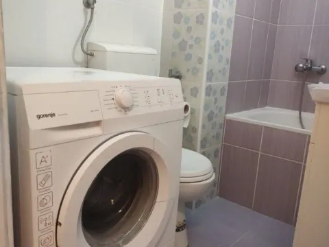 Izdavanje, dvosoban stan, 41m², Banovo Brdo, Beograd - image 4