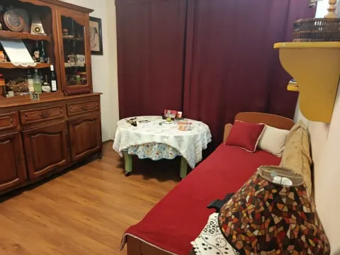 Izdavanje, kuća, 83m², Borča 1, Borča Sve Podlokacije - image 5
