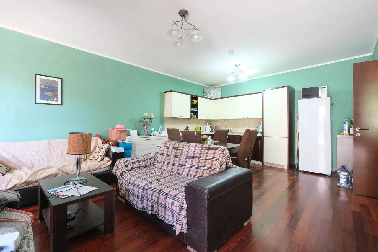 Prodaja, dvosoban stan, 85m², Dobrota, Kotor