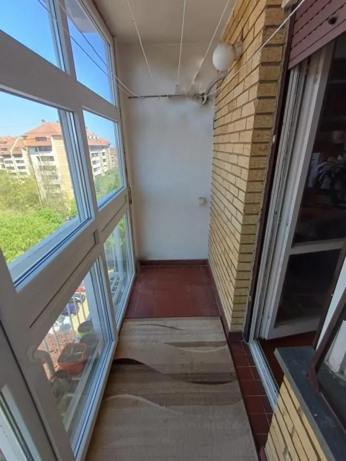 Prodaja, trosoban stan, 65m², Sajmište, Novi Sad