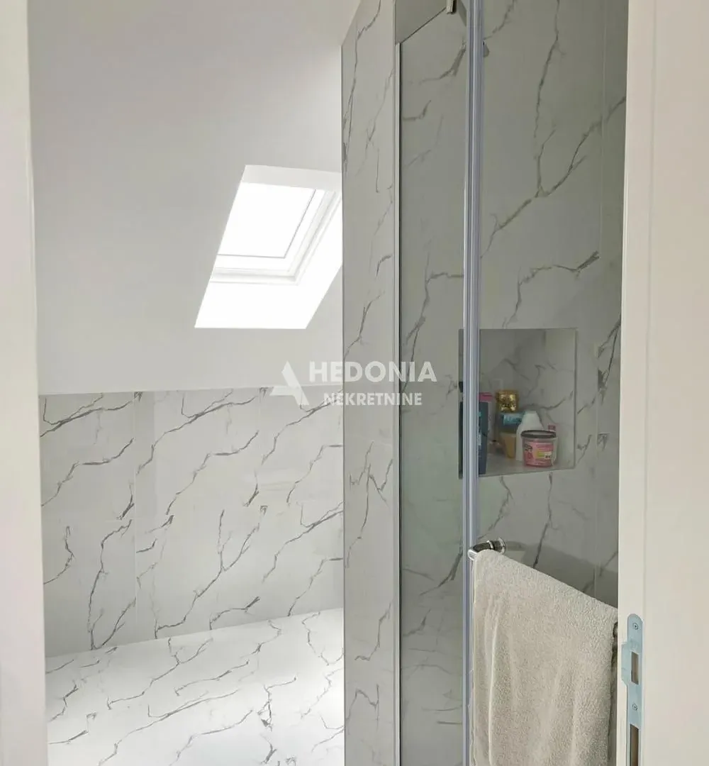 Sale, four bedroom apartment, 125m², Obrenovac, Beograd