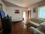 Sale, two bedroom apartment, 80m², Donja Lastva, Tivat - image 2