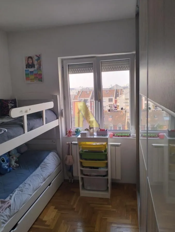 Prodaja, dvosoban stan, 41m², Bulevar Evrope, Novi Sad Sve Podlokacije