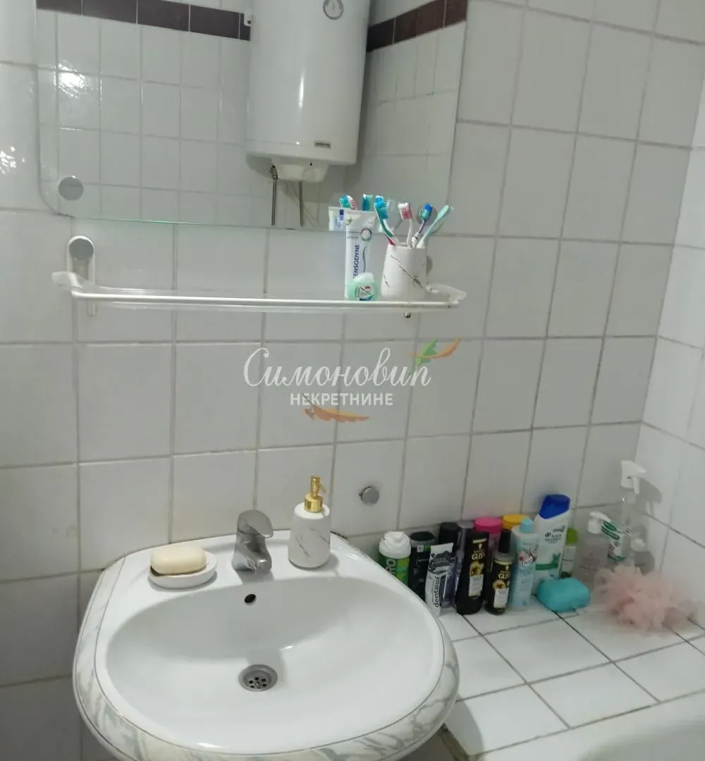 Prodaja, jednosoban stan, 47m², Bežanijska Kosa 3, Bežanijska Kosa Sve Podlokacije