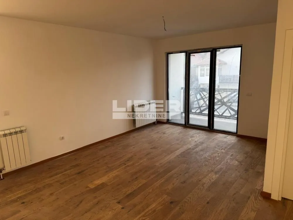 Prodaja, jednosoban stan, 48m², Centar, Zlatibor