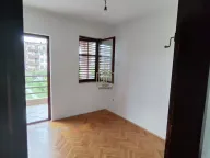 Izdavanje, dvosoban stan, 67m², Momišići, Podgorica - image 2