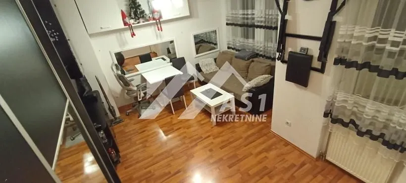 Izdavanje, jednosoban stan, 35m², Grbavica, Novi Sad Sve Podlokacije