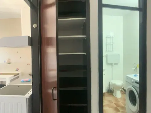 Sale, one bedroom apartment, 40m², Bar, Crna Gora - image 7