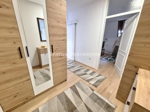 Izdavanje, dvosoban stan, 43m², Centar, Novi Sad - image 11