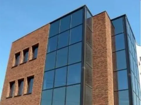 Izdavanje, poslovni prostor, 214m², Altina, Beograd - image 8