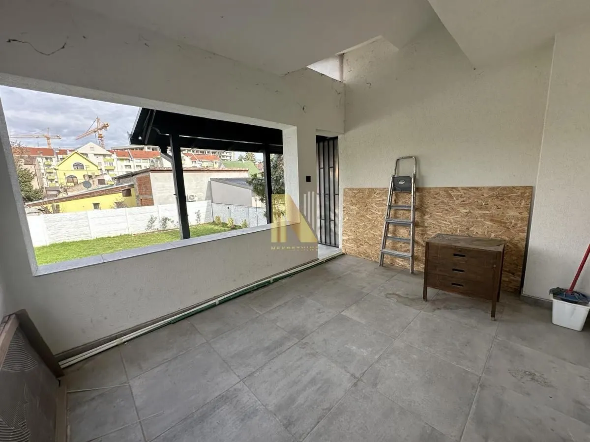 Sale, house, 221m², Telep, Novi Sad Sve Podlokacije