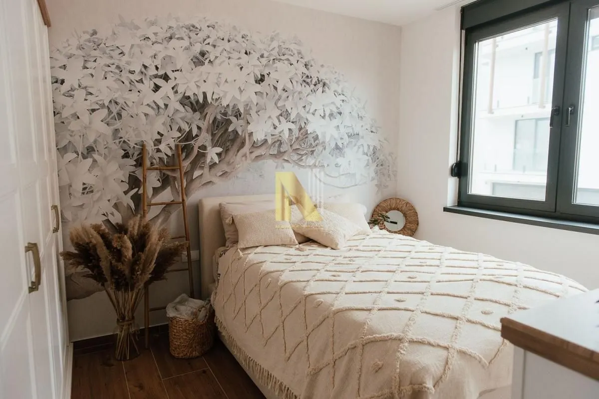 Izdavanje, trosoban stan, 105m², Sremska Kamenica, Petrovaradin