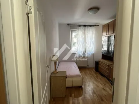 Izdavanje, jednosoban stan, 40m², Sajam, Novi Sad Sve Podlokacije - image 4