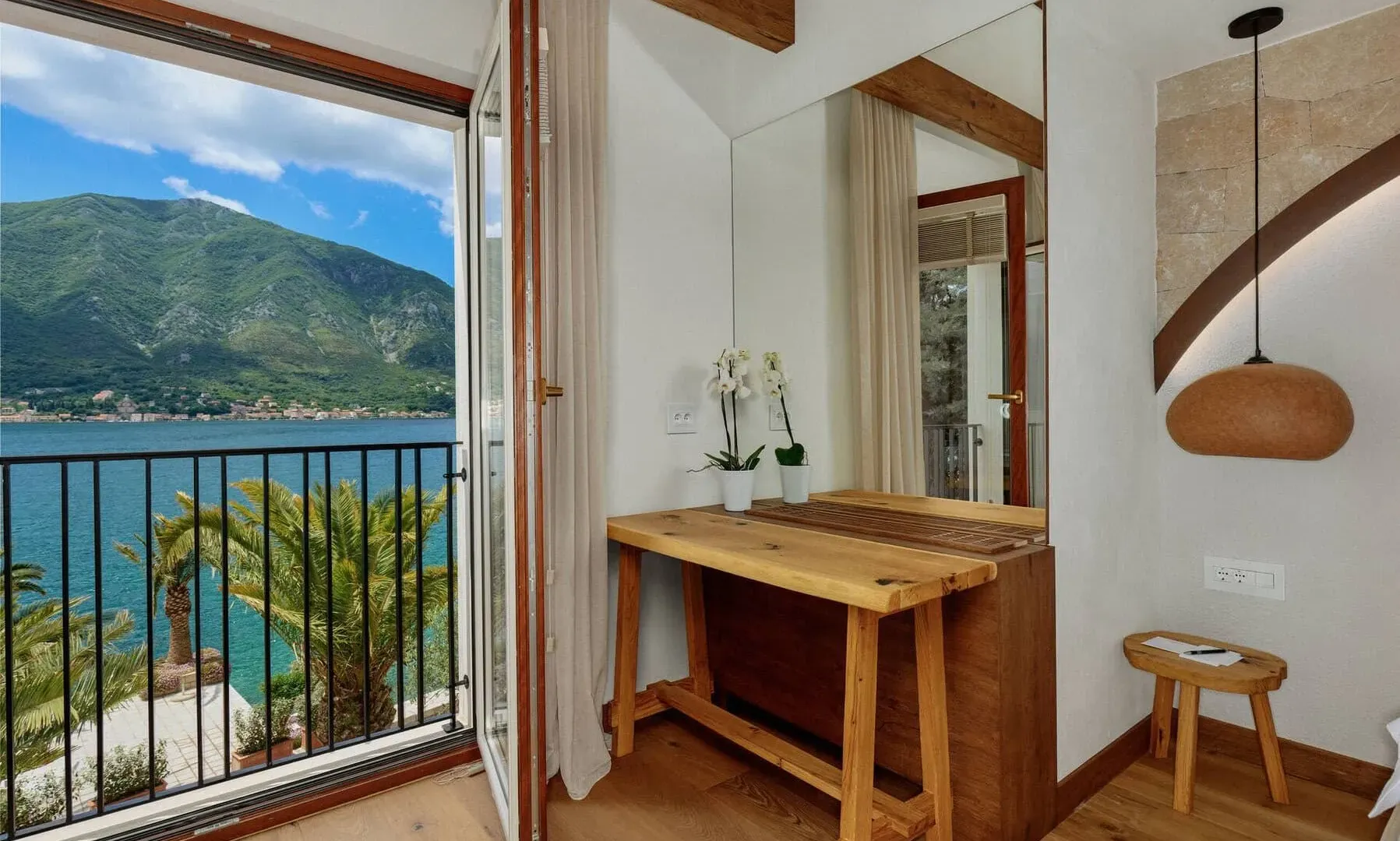 Prodaja, kuća, 420m², Dobrota, Kotor