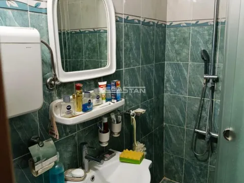 Sale, house, 232m², Centar, Pančevo - image 9