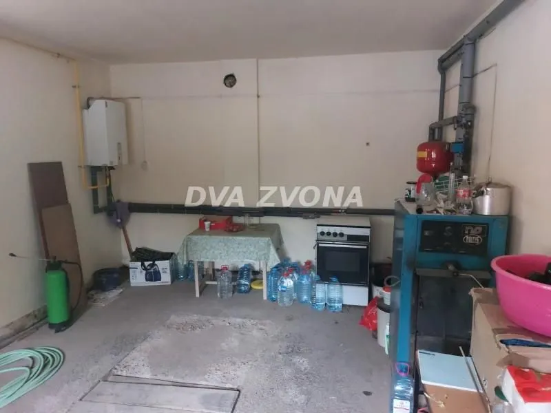 Prodaja, kuća, 85m², Novi Bečej, Zrenjanin