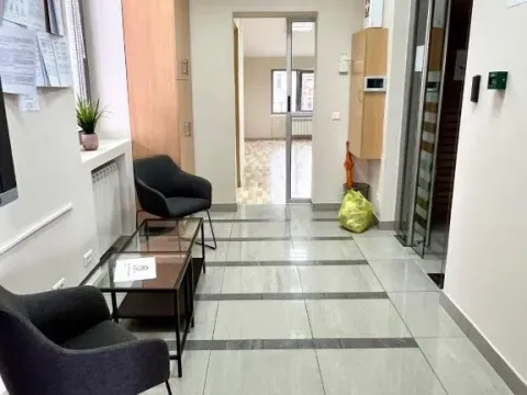 Rent, office space, 183m², Centar, Požarevac - image 10