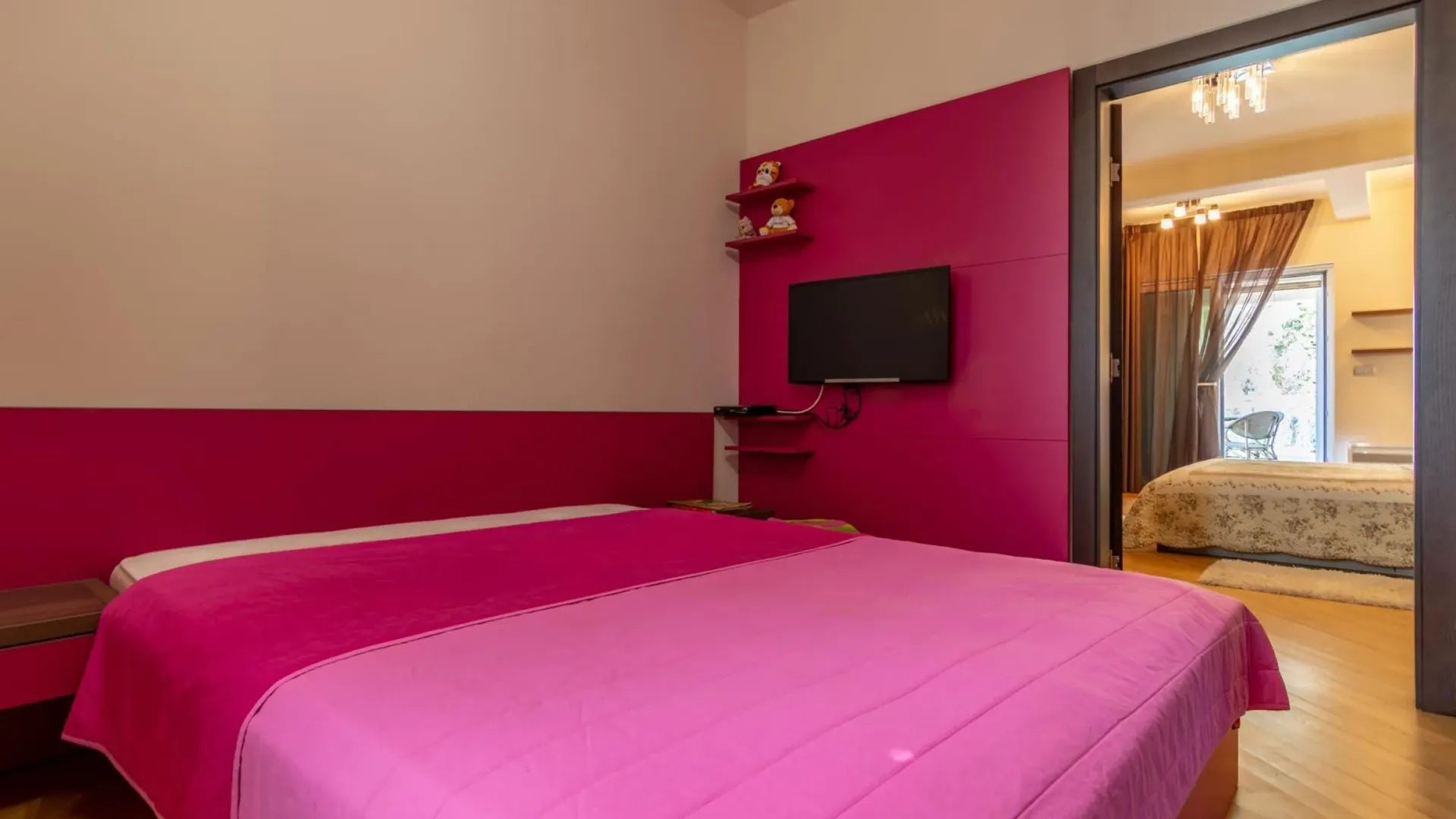 Prodaja, kuća, 267m², Tivat, Crna Gora