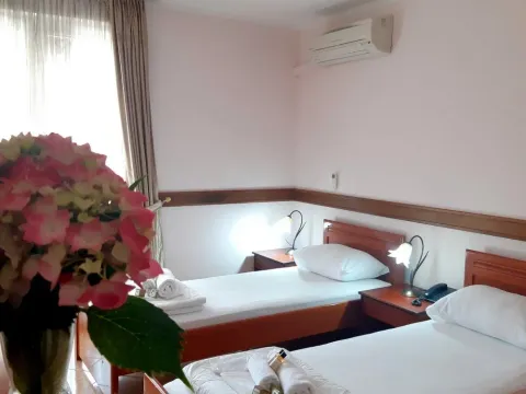 Prodaja, kuća, Podkošljun, Budva - image 9