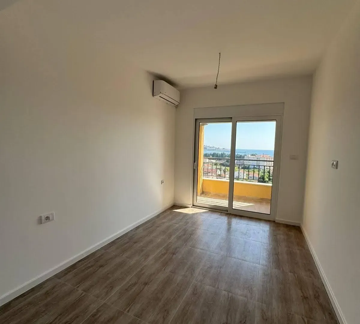 Prodaja, jednosoban stan, 46m², Centar, Bar