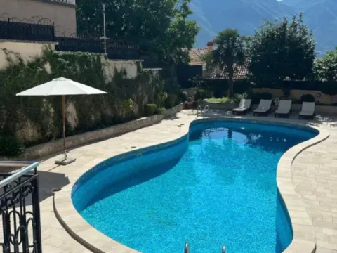 Sale, three bedroom apartment, 170m², Petrovac, Budva