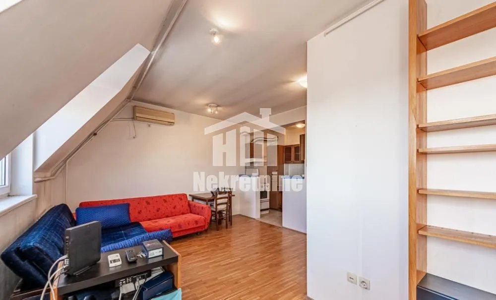 Prodaja, jednosoban stan, 36m², Južni Bulevar, Vračar Sve Podlokacije