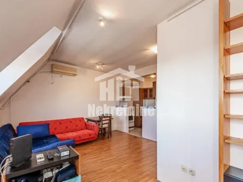 Sale, one bedroom apartment, 36m², Južni Bulevar, Vračar Sve Podlokacije - image 2