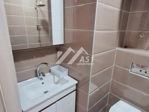 Sale, four bedroom apartment, 87m², Nova Detelinara, Novi Sad Sve Podlokacije - image 8