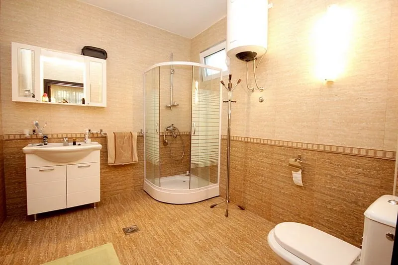 Sale, house, 324m², Sutomore, Bar