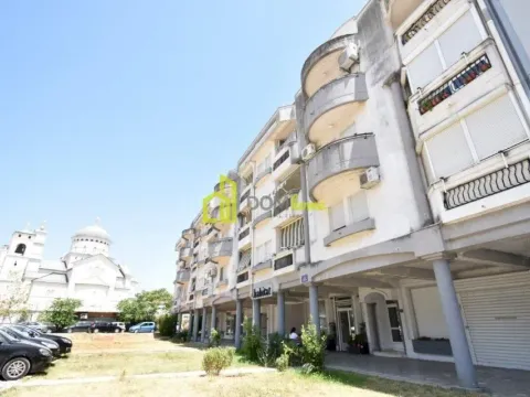 Izdavanje, garsonjera, 35m², Preko Morače, Podgorica - image 1