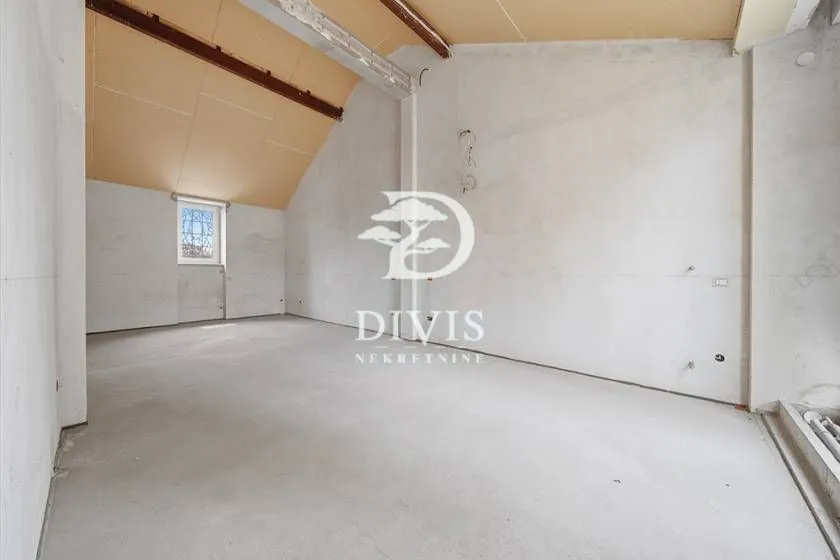 Sale, apartment, 642m², Vračar Sve Podlokacije, Beograd