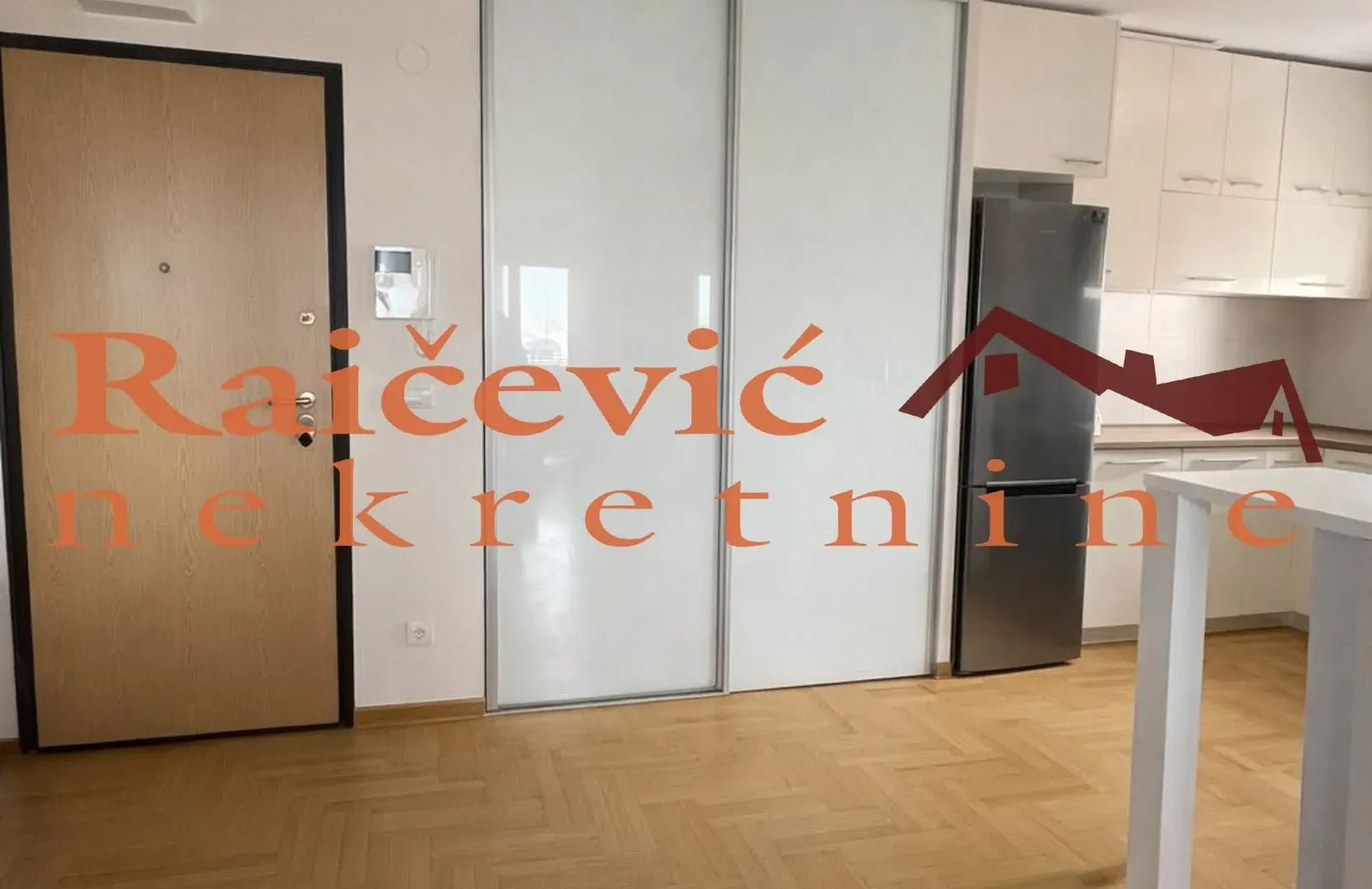 Sale, three bedroom apartment, 82m², Vračar Sve Podlokacije, Beograd