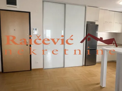 Sale, three bedroom apartment, 82m², Vračar Sve Podlokacije, Beograd - image 3