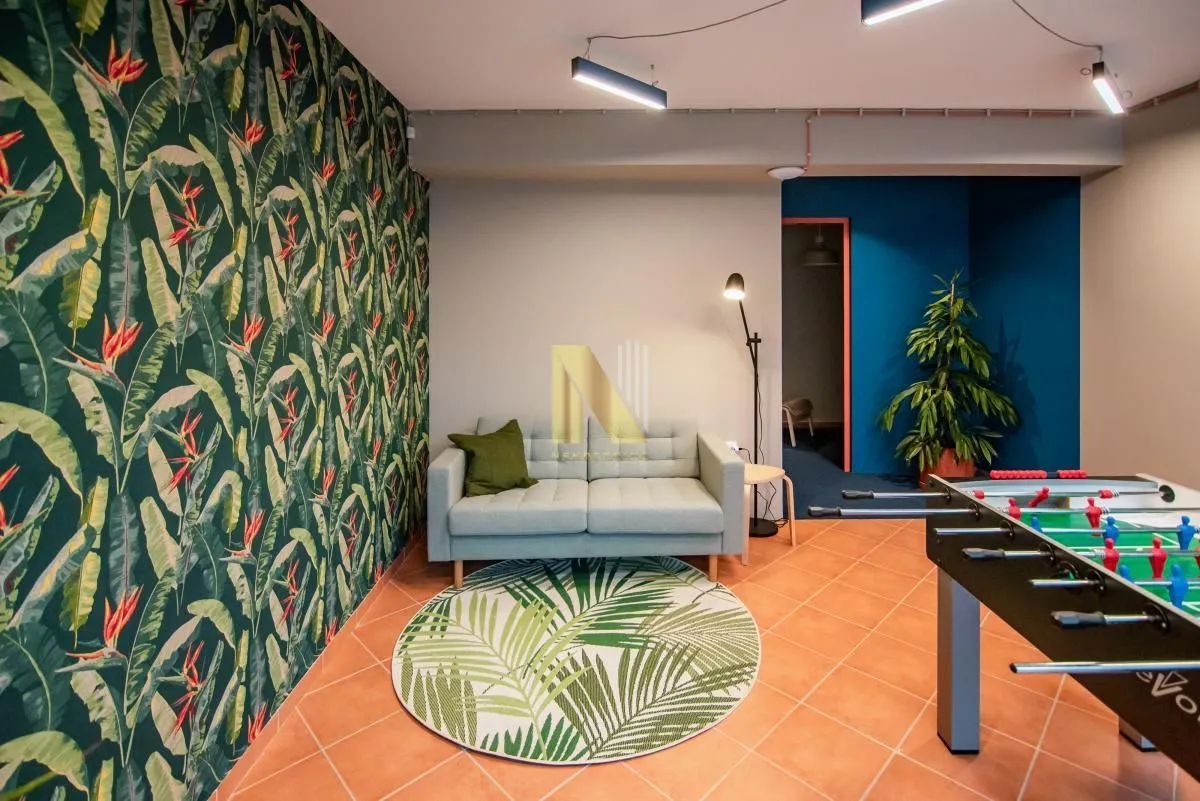 Rent, office space, 353m², Novo naselje, Novi Sad
