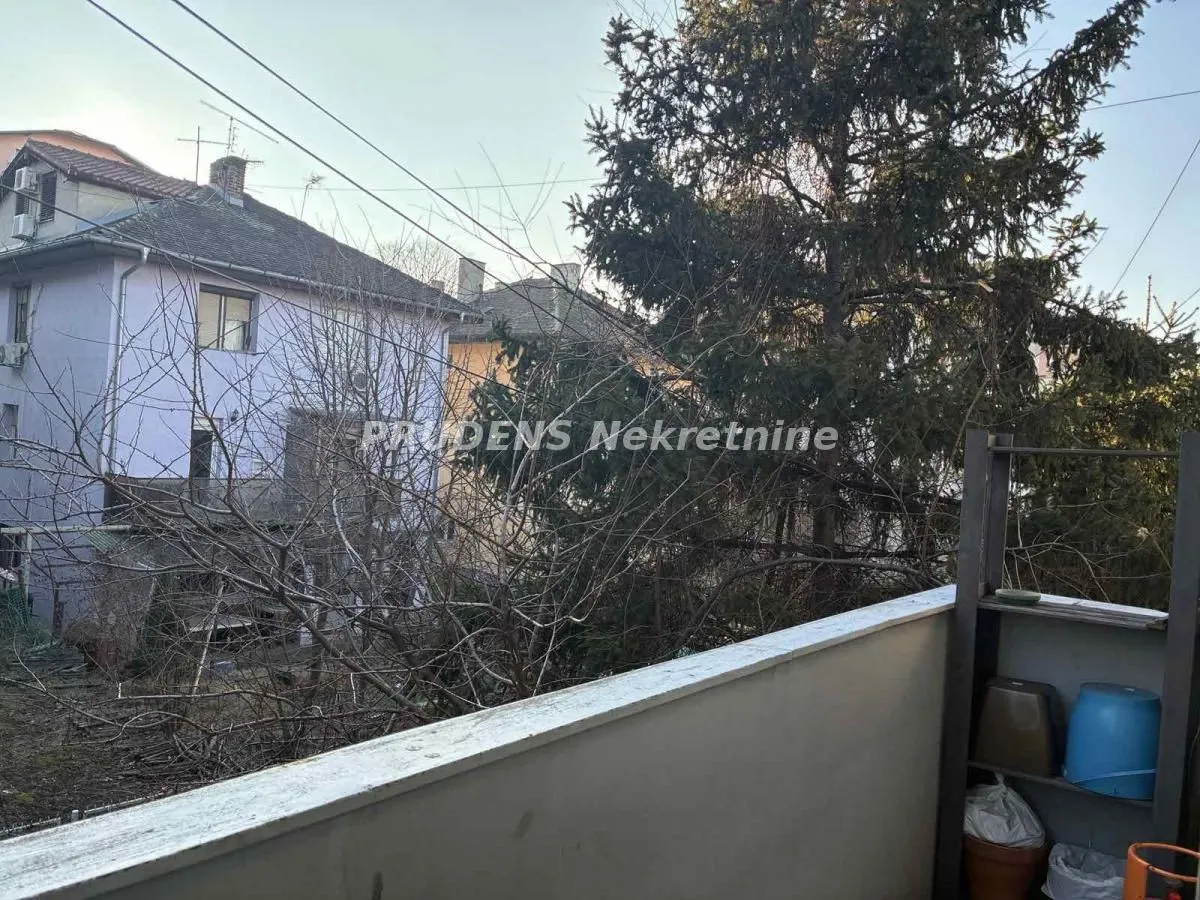 Prodaja, trosoban stan, 80m², Voždovac Sve Podlokacije, Beograd