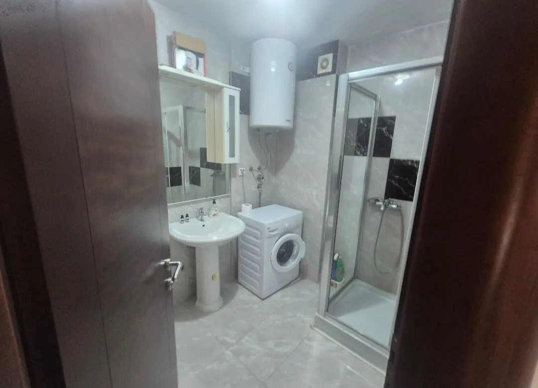 Prodaja, trosoban stan, 97m², Rafailovići, Budva