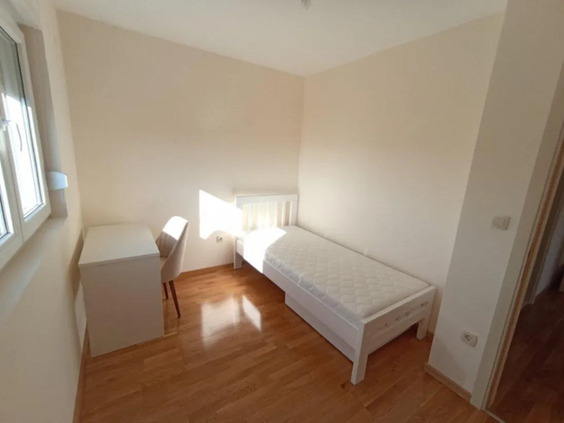Rent, three bedroom apartment, 70m², Zagorič, Podgorica