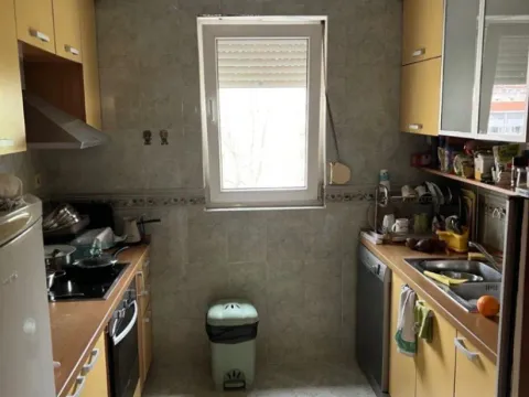 Prodaja, četvorosoban stan, 124m², Centar, Bar - image 3