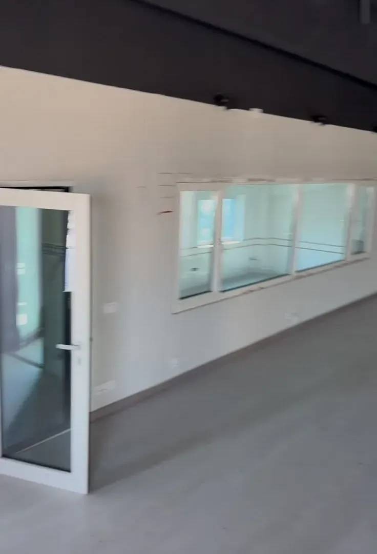 Rent, office space, 310m², Stari Aerodrom, Podgorica