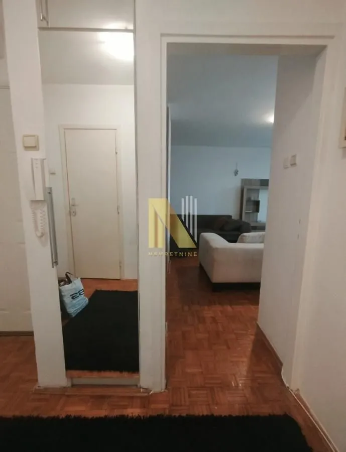 Izdavanje, trosoban stan, 77m², Liman 3, Novi Sad Sve Podlokacije