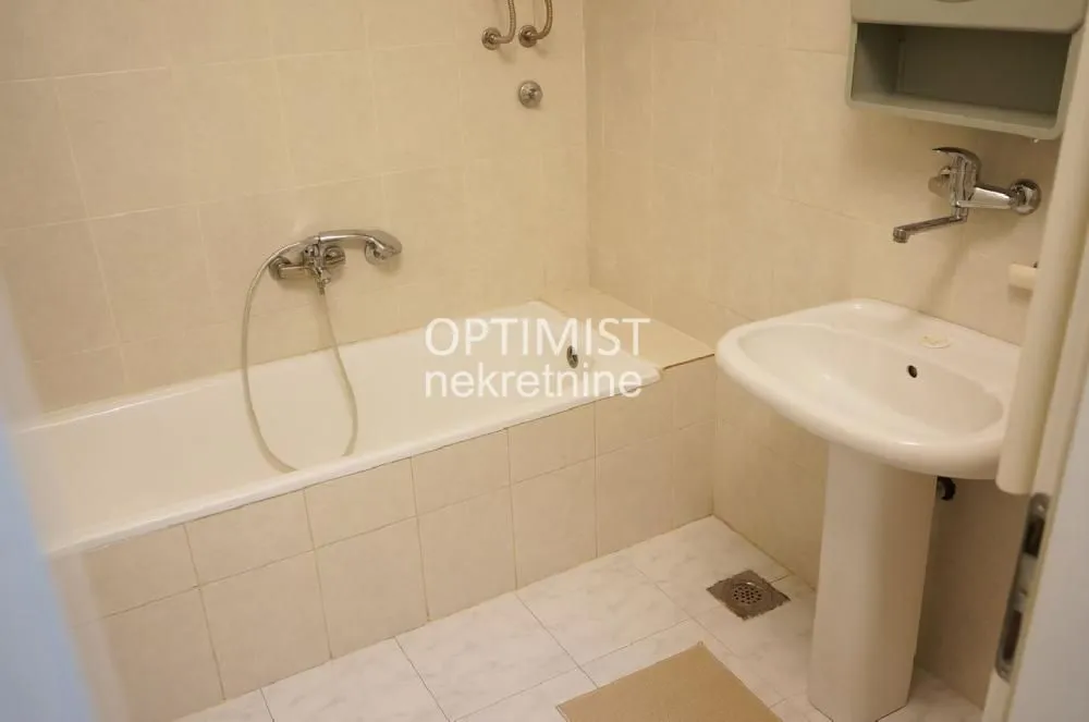 Rent, two bedroom apartment, 64m², Vračar Centar, Vračar Sve Podlokacije