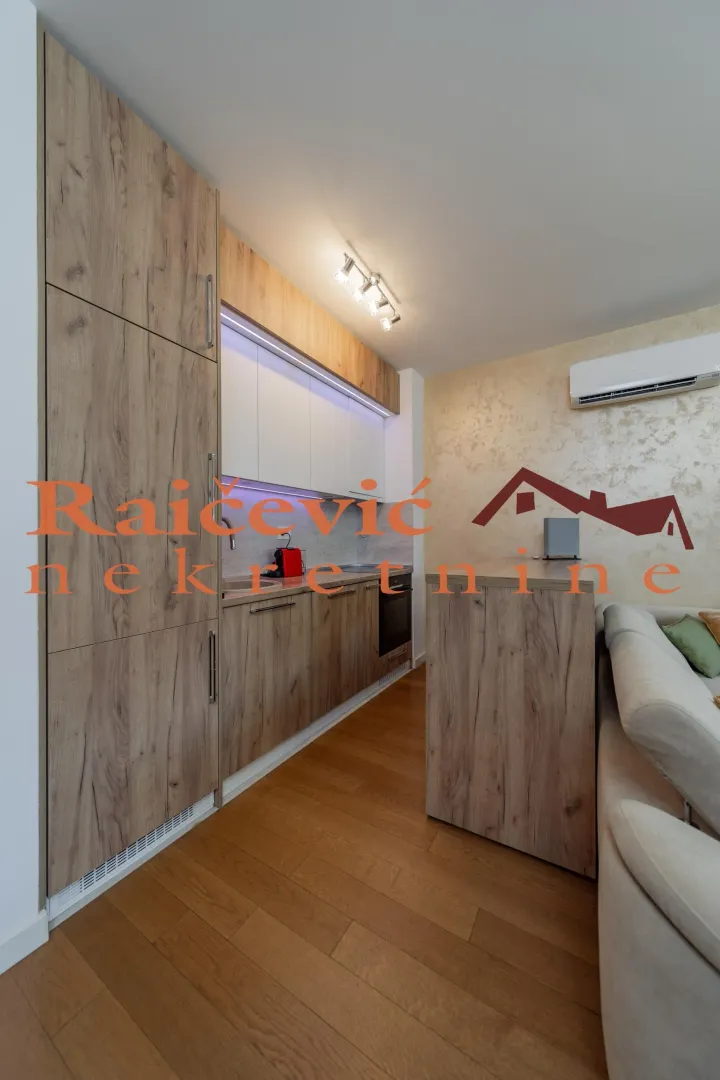 Sale, one bedroom apartment, 40m², Stari Grad, Beograd