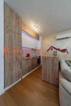 Sale, one bedroom apartment, 40m², Stari Grad, Beograd - image 8