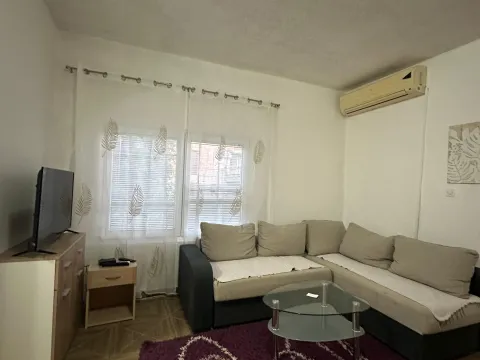 Rent, apartment, 54m², Seljanovo, Tivat
