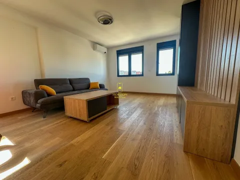 Sale, one bedroom apartment, 56m², Tološka šuma, Podgorica - image 3