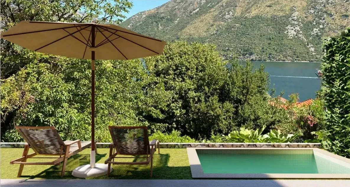 Sale, three bedroom apartment, 56m², Stoliv, Kotor