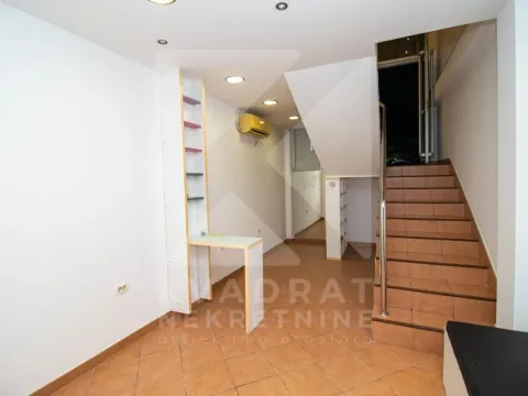 Rent, office space, 46m², Centar, Podgorica - image 4