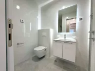 Prodaja, trosoban stan, 105m², Stari Aerodrom, Podgorica - image 9