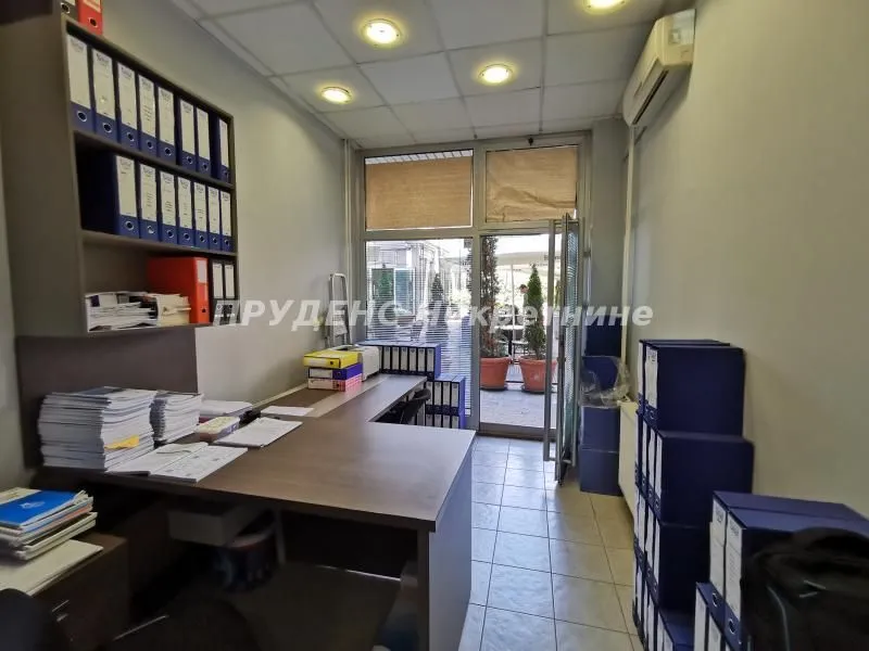 Rent, office space, 34m², Novi Beograd Blok 22, Novi Beograd Sve Podlokacije